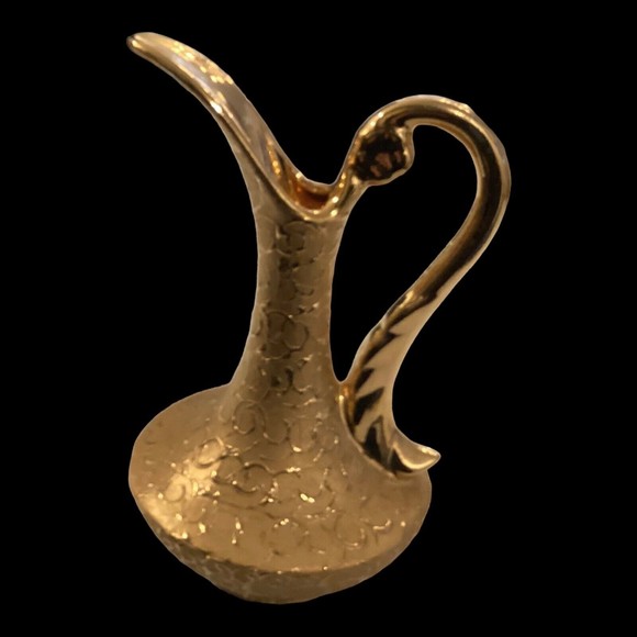 Weeping Gold Ewer 24 Karat Gold Savoy China 7 inches x 2 3/4  1950’s 60’s Era - Picture 1 of 5